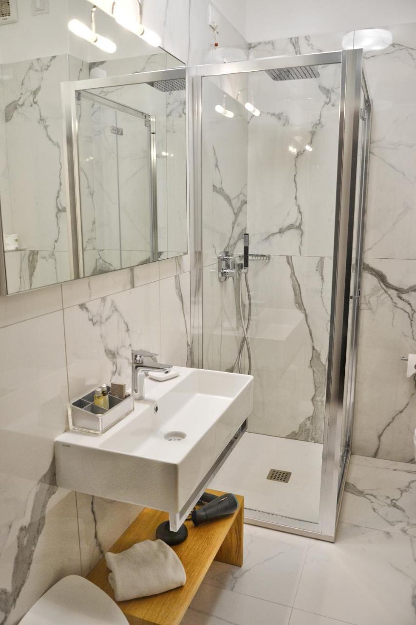 Hotel Tiffany Marina di Massa Εξωτερικό φωτογραφία