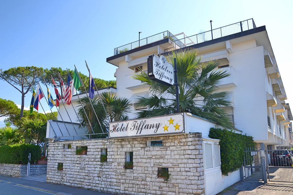 Hotel Tiffany Marina di Massa Εξωτερικό φωτογραφία
